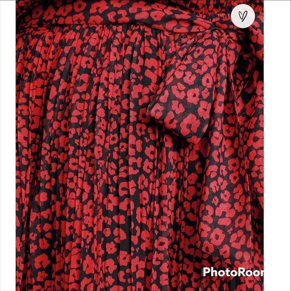 Lulus Camile Black and Red Leopard Print Pleated Romper Sz S - Picture 6 of 16